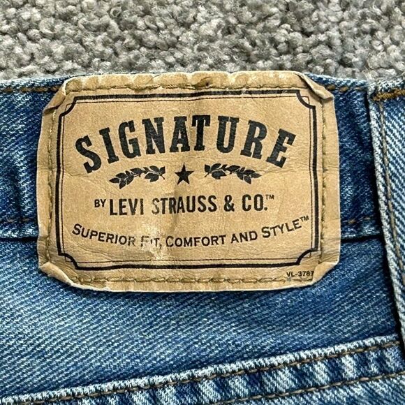 Levi’s Signature MidRise Bootcut Jeans size 14 - Picture 12 of 13